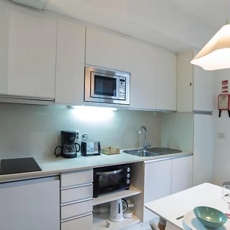 דירה Santa Catarina - No Centro Da Com Garagem, Perto Do Timeout Market ליסבון