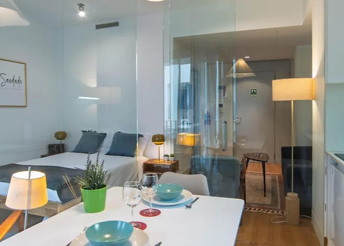 Santa Catarina - No Centro Da Com Garagem, Perto Do Timeout Market - Renovado *