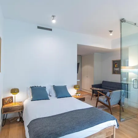 Santa Catarina - No Centro Da Com Garagem, Perto Do Timeout Market - Renovado